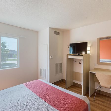 Motel 6-Columbia, Sc - Fort Jackson Area エクステリア 写真