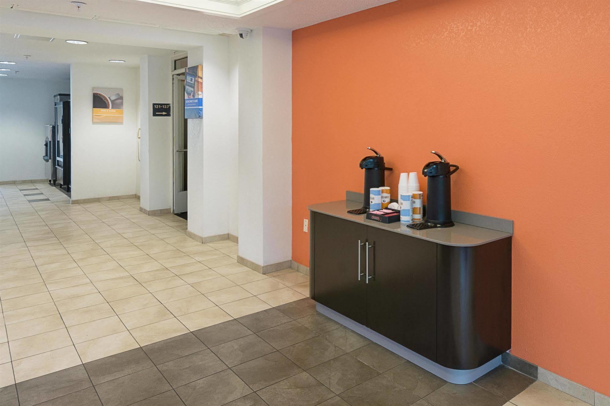 Motel 6-Columbia, Sc - Fort Jackson Area エクステリア 写真