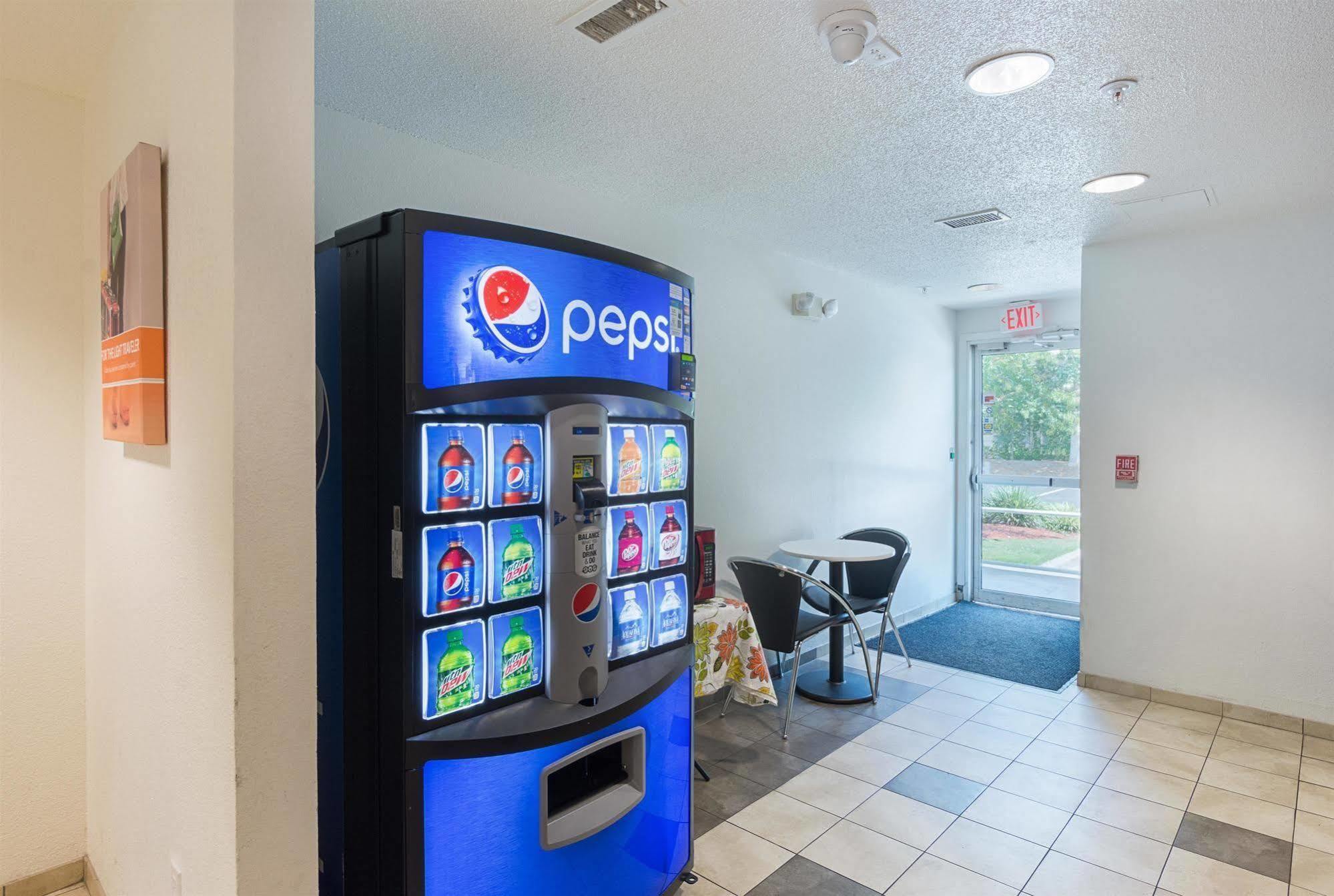 Motel 6-Columbia, Sc - Fort Jackson Area エクステリア 写真