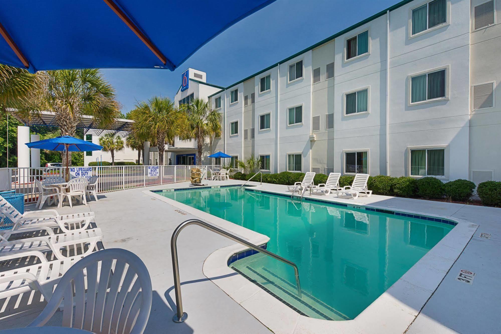 Motel 6-Columbia, Sc - Fort Jackson Area エクステリア 写真
